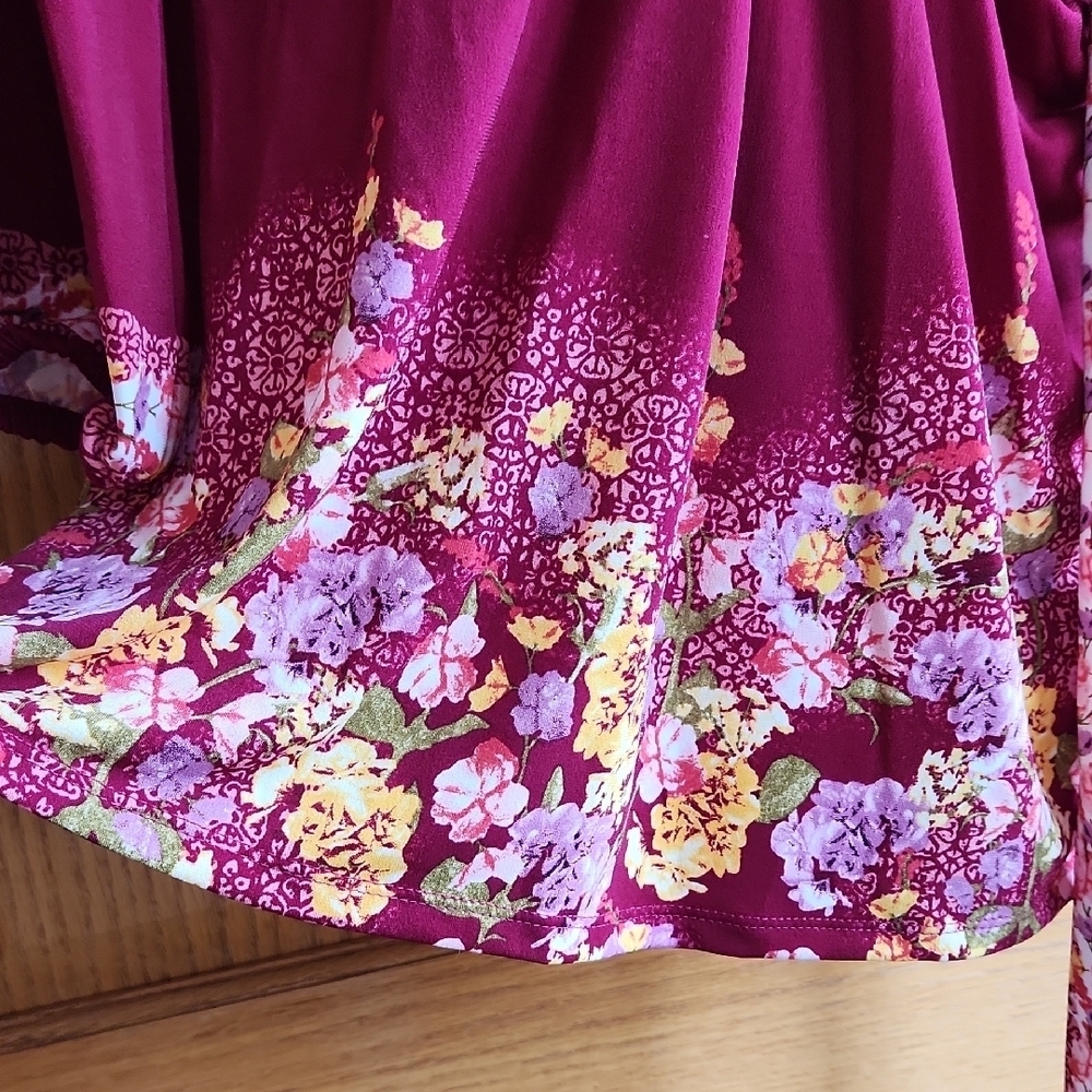JM Collection Floral Belted Top - Picture 5 of 14